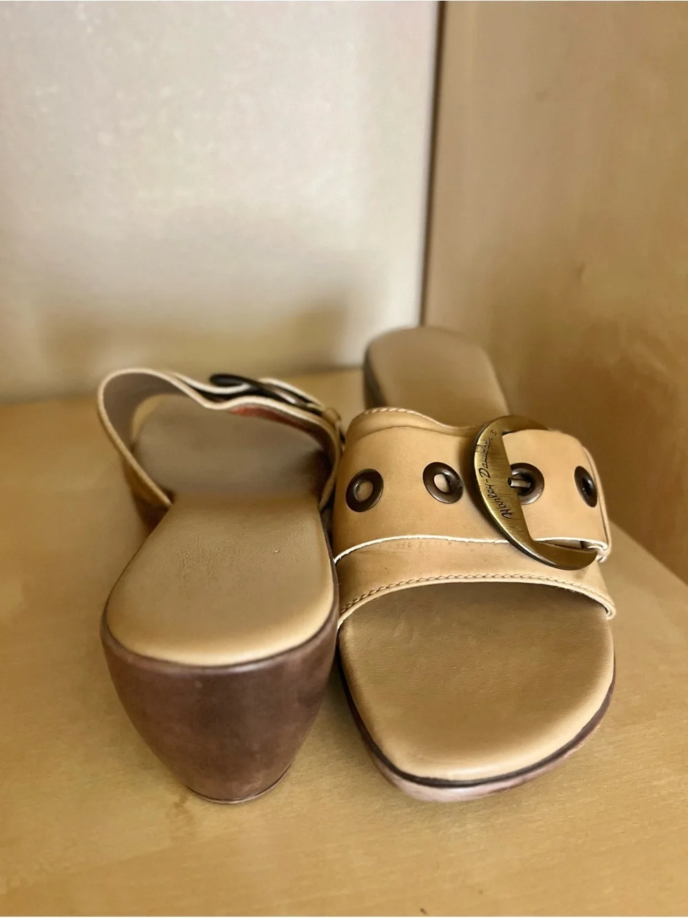 Harley-Davidson Macie Ring Tan Slide Heeled Sandals with Brass-Tone Buckle